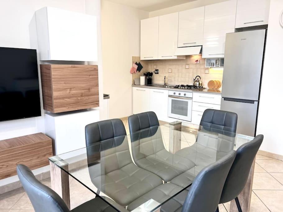 Appartement Comfyspot à Rosia Extérieur photo