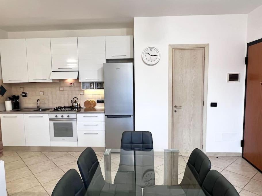 Appartement Comfyspot à Rosia Extérieur photo